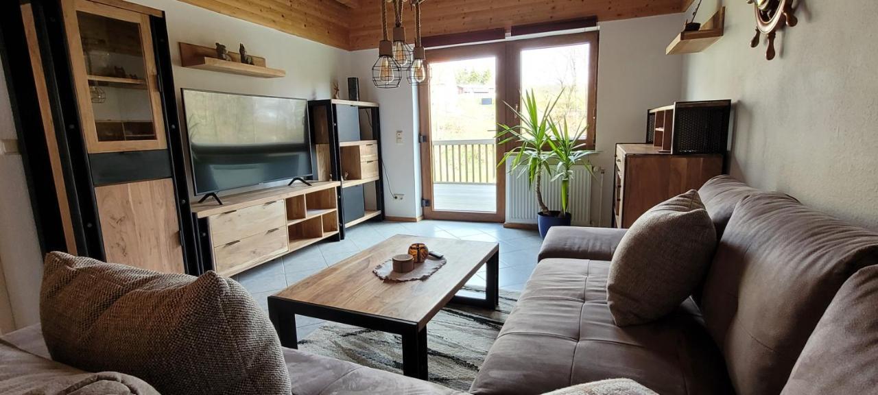 Betzemuehle 2 Bauernhof Apartamento Altenschlirf Exterior foto